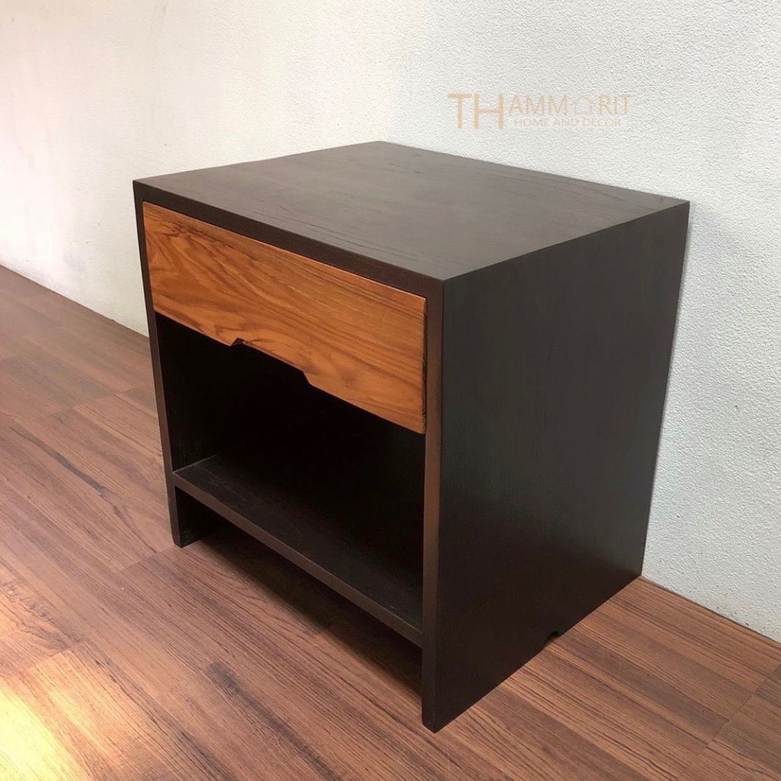 Bed Side Cabinet No.1